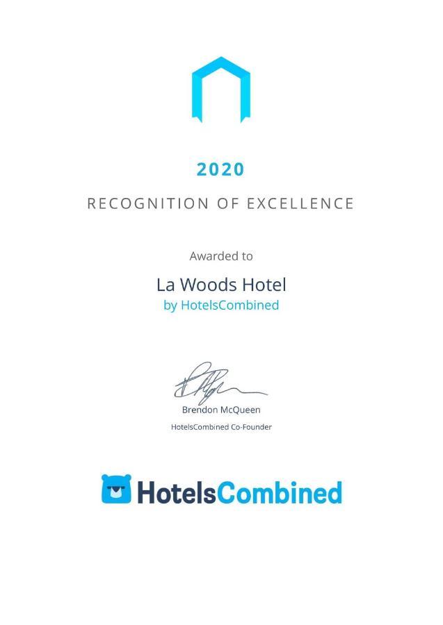 La Woods Hotel Chennai Esterno foto